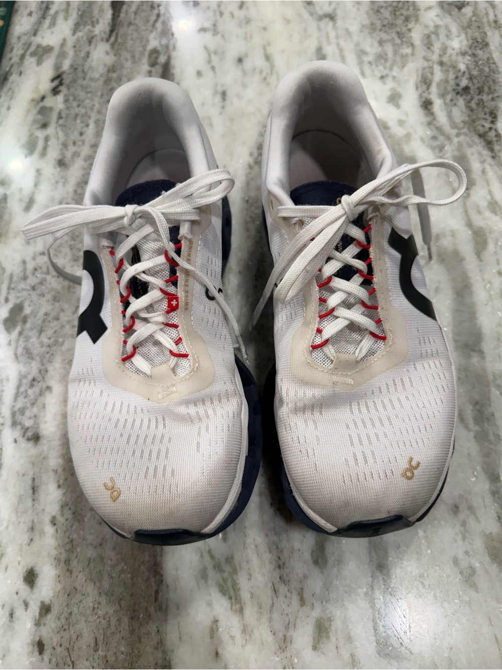 On Running Women’s Athletic Sneakers White with Navy and Red Accents 8W - Picture 4 of 6